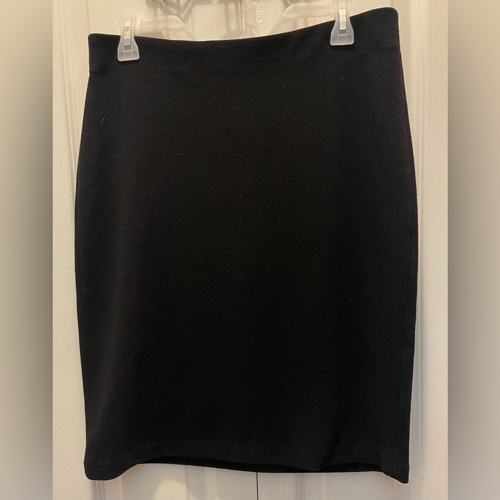 Philosophy Republic Clothing. Black Pencil with gold back zipper Size 10
